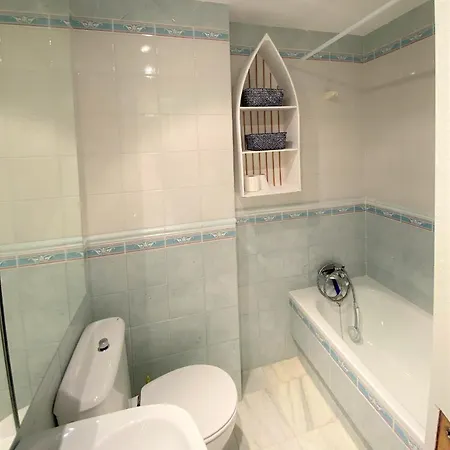 Esbotzada Apartamento