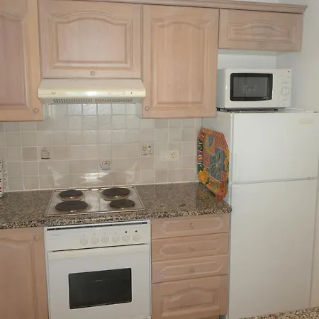 Esbotzada Apartment *
