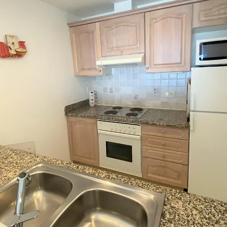 Esbotzada Apartment *