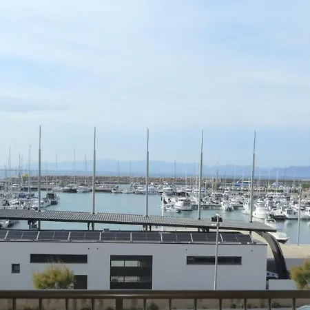 Esbotzada * L'Escala